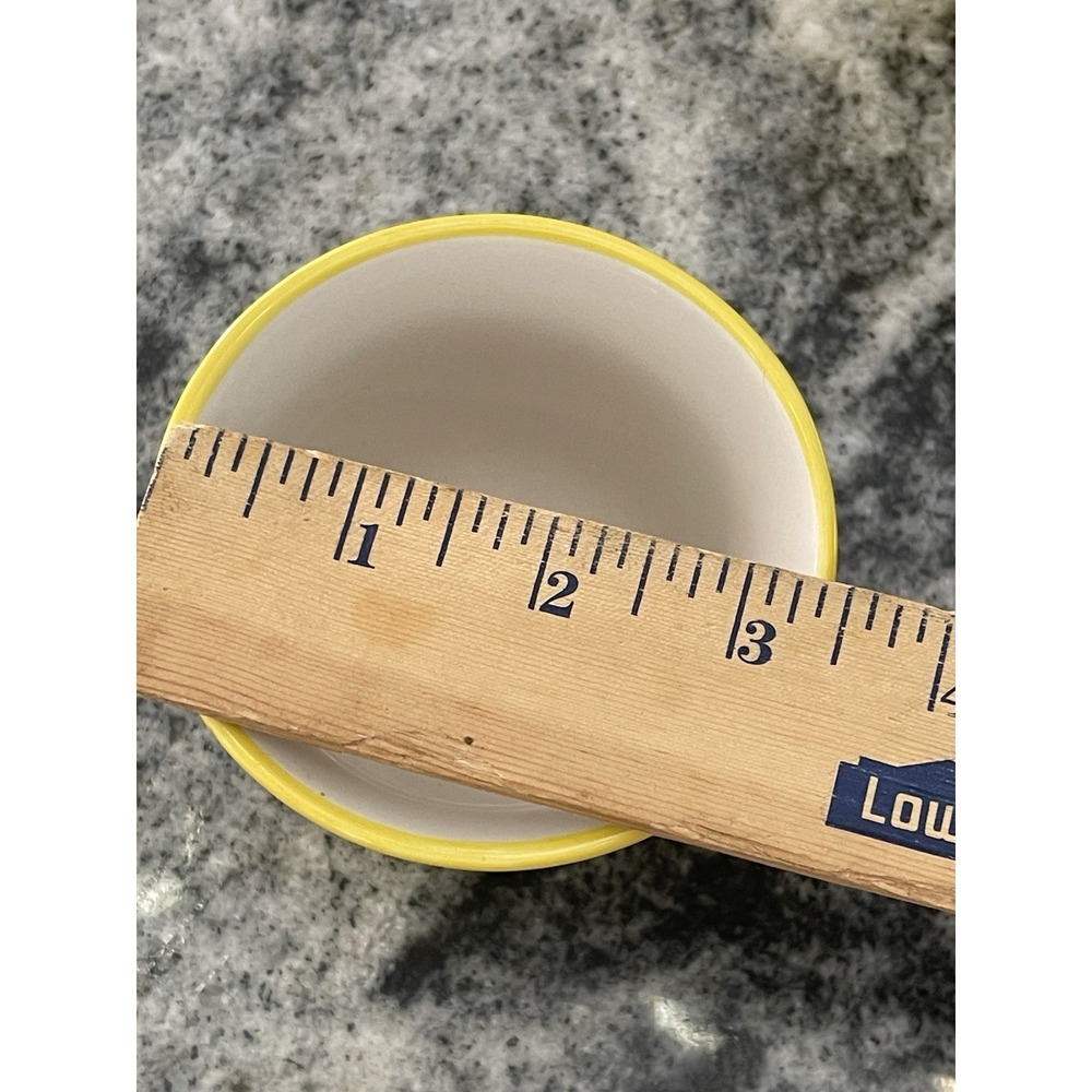 Vintage Mikasa Country Charm Cornsilk 🌽Yellow Mug and Saucer Set of 4 - Picture 6 of 7